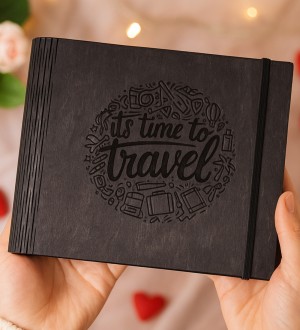 Kendin Yap Fotoğraf Albümü - İts Time to Travel Siyah Ahşap - Seyahat Anılarınızı Özgünce Yansıtın Kendin Yap Fotoğraf Albümü - İts Time to Travel Siyah Ahşap - Seyahat Anılarınızı Özgünce Yansıtın