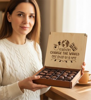 Hediyelik Çikolata - Öğretmenlere Özel Saygı ve Sevgi Dolu Emekleri Lezzetli Bir Teşekkürle Taçlandırın