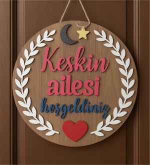 İsimli Dış Kapı Süsü -Hoş Geldiniz- Yazılı 35cm Çapında Ahşap ile Evinizin Girişine Zarif Bir Dokunuş İsimli Dış Kapı Süsü -Hoş Geldiniz- Yazılı 35cm Çapında Ahşap ile Evinizin Girişine Zarif Bir Dokunuş