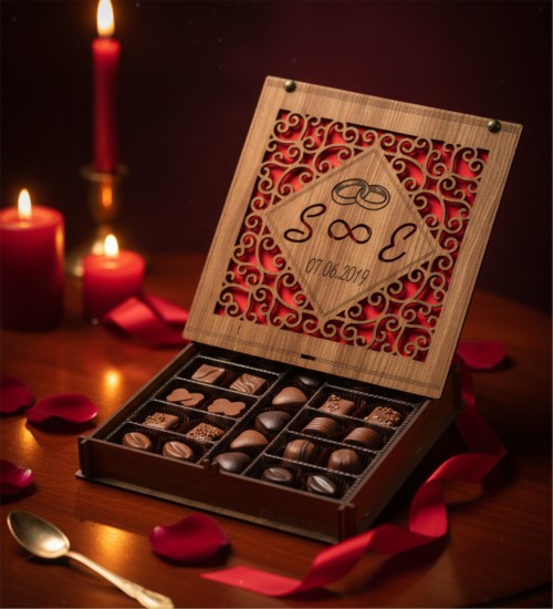 Kız İsteme ve Söz Çikolatası | İsimli, Tarihli Ahşap Kutulu Zarif Seçim - Hayatınızın En Tatlı Evet’i İçin