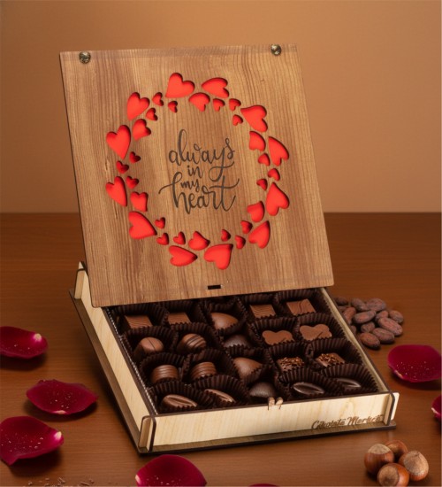 Kutulu Hediyelik Çikolata - Always and Forever Mesajlı, Sonsuz Aşkı Lezzetle Taçlandıran Özel Bir Seçim