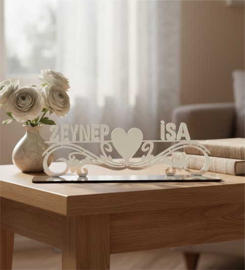 Masa İsimliği - Pleksi, Kalpli, Tarihli Düğün ve Nişan İçin Ömürlük Bir Hatıra Olarak Hazırlandı