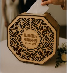 Takı / Zarf Kutusu - Kişiye Özel Sekizgen Tasarım Ahşap Sandık - Özel Günlere Yakışan Zarif ve Fonksiyonel Takı / Zarf Kutusu - Kişiye Özel Sekizgen Tasarım Ahşap Sandık - Özel Günlere Yakışan Zarif ve Fonksiyonel