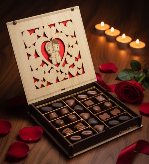 Sevgiliye Hediye Çikolata - Kalpler İçinde Şıp Sevdi Aşıklar ile Neşeli ve Romantik Bir Hediye Deneyimi Yaşatın