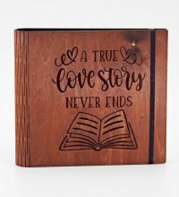 Fotoğraf Albümü -A True Love Story Never Ends- Yazılı, Ahşap ile Sonsuz Aşkınıza Sayfa Sayfa Tanıklık Edin