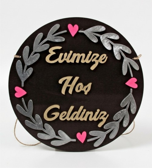 Kapı Süsü - Evimize Hoş Geldiniz Yazılı Ağaç ve Kalp Detaylı - Sıcacık ve Samimi Bir Karşılama Sunun