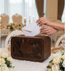 Takı / Zarf Sandığı - İsimli, Ahşap, Yaprak Desenli & Kalite - Özel Anılara Yakışır Şık ve Anlamlı Bir Sunum