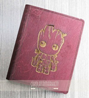 Baby Groot Logolu Ahşap Kapaklı Özel Üretim Şık Defter Baby Groot Logolu Ahşap Kapaklı Özel Üretim Şık Defter