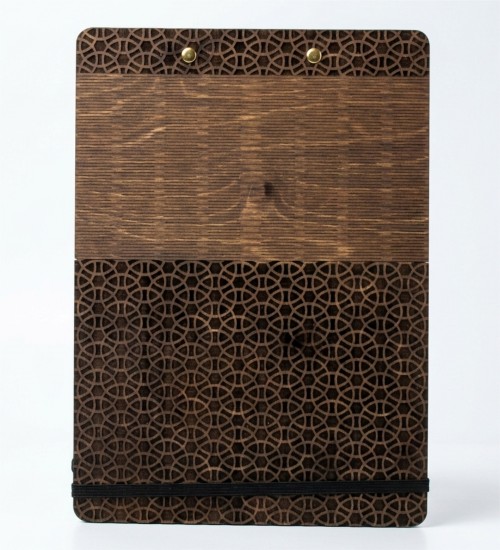 İslami Süslemeli Oymalı Ahşap Kapaklı Şık A4 Defter