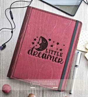 Little Dreamer Yazılı Ahşap Kapaklı Özel Üretim Şık Defter Little Dreamer Yazılı Ahşap Kapaklı Özel Üretim Şık Defter