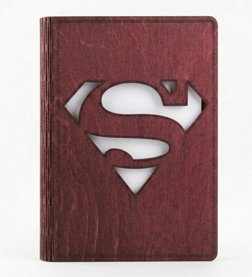 Süperman Logolu Ahşap Kapaklı Özel Üretim Şık Defter