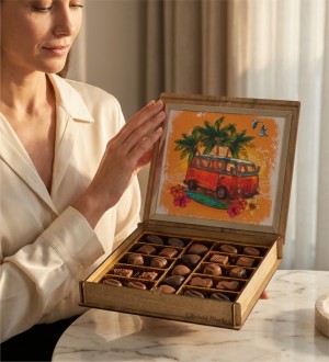 Hediyelik Çikolata - Woswos Temalı Ahşap Kutulu Özel Tasarım ile Nostaljik Bir Dokunuşla Tatlı Bir Sürpriz