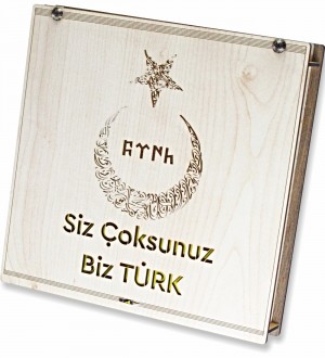 Kutulu Hediye Çikolata -Siz Çoksunuz Biz Türk- Yazılı Ahşap - Anlam Yüklü, Milli Ruhlu Bir Lezzet Hediyesi