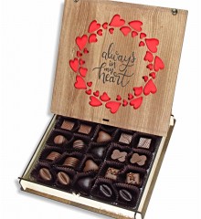 Kutulu Hediyelik Çikolata - Always and Forever Mesajlı, Sonsuz Aşkı Lezzetle Taçlandıran Özel Bir Seçim