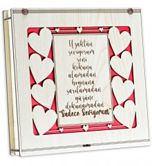 Şiirli Hediye Çikolata Kutusu - Uzaktan Seviyorum Seni... - Mesafeleri Duygularla Isıtan Özel Bir Sürpriz