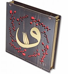 Kutulu Hediyelik Çikolata - Pleksi Vav Harfli + Lale Desenli Zarif ve Anlamlı Bir Hediye Seçeneği