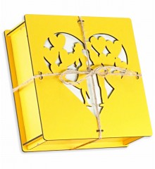 Hediye Çikolata Sepeti - Sevgiliye Özel Romantik Ahşap Kutu ile Aşkınızı Tatlı Bir Sürprizle Taçlandırın Hediye Çikolata Sepeti - Sevgiliye Özel Romantik Ahşap Kutu ile Aşkınızı Tatlı Bir Sürprizle Taçlandırın