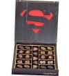 Hediyelik Çikolata Superman Logolu - Kahramanların Hediyesi! - Güçlü Aşklara Süper Tatlı Bir Mesaj