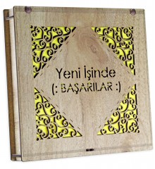 Şık Kutulu Hediyelik Çikolata -Yeni İşinde Başarılar- Yazısıyla Yeni Başlangıçlara Tatlı Bir Motivasyon Katın