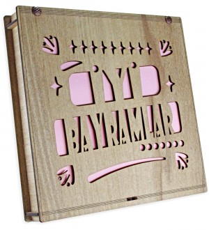 Hediye Bayram Çikolatası -İyi Bayramlar- Mesajlı Şık Kutulu - Sevdiklerinize Bayramın Tatlı Yüzünü Gösterin