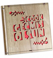 Hediyelik Çikolata -Çook Geçmiş Olsun- Yazılı Ahşap Kutulu, Moral Veren Lezzetli Bir Sürpriz