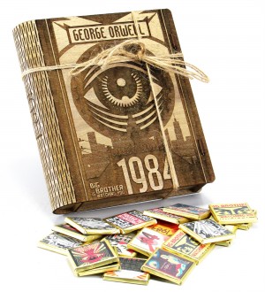 Hediye Çikolata Kitabı - George Orwell 1984 - Madlen Çikolata ile Edebiyat Severlere Özel Anlam Yüklü Lezzet Hediye Çikolata Kitabı - George Orwell 1984 - Madlen Çikolata ile Edebiyat Severlere Özel Anlam Yüklü Lezzet