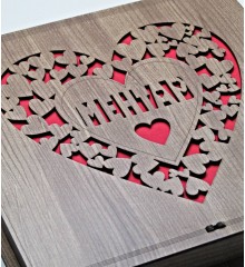 Sevgiliye Hediye Çikolata - Kalplerle Süslü, İsimli ve Kutulu - Aşkınızı Sözlerle Değil, Lezzetle Anlatın