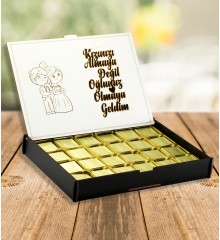 Kız İsteme Çikolatası - Kızınızı Almaya Değil Oğlunuz Olmaya Geldim Yazılı, Mizahi ve Anlamlı Sözüyle Kalpleri Kazanın Kız İsteme Çikolatası - Kızınızı Almaya Değil Oğlunuz Olmaya Geldim Yazılı, Mizahi ve Anlamlı Sözüyle Kalpleri Kazanın