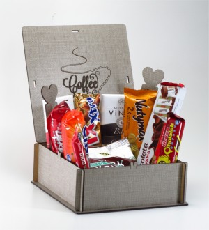 Çikolata Sepeti -Coffee Time- Yazılı 12 Parça Hediyelik Kutu ile Kahve Molalarına Lezzetli Bir Eşlikçi