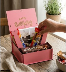 Hediye Çikolata Sepeti Happy Birthday Yazılı Doğum Günü Kutlamalarının En Tatlı ve Anlamlı Hali