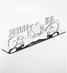 Masa İsimliği - Pleksi, Kalpli, Tarihli Düğün ve Nişan İçin Ömürlük Bir Hatıra Olarak Hazırlandı