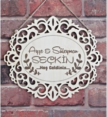 Kapı İsimliği - Doğal Renkli Ahşap, Kişiye Özel Lazer Tasarım ile Evinize Özgün Bir Dokunuş Katın