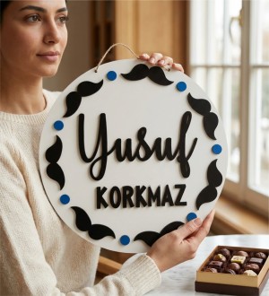 İsimli Ahşap Kapı Süsü - Erkek Bebek ve Çocuk Odaları İçin Miniklerin Dünyasına Özel Dekorasyon