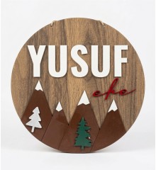 İsimli Kapı Süsü - Dağ Manzaralı, Erkek Bebek / Çocuk Odası ile Doğanın Huzurunu Minik Odanıza Taşıyın