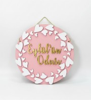 İsimli Kapı Süsü - Kalpli Tasarım Ahşap Kız Bebek/Çocuk Odası için Sevgi Dolu Bir Karşılama