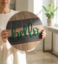Kapı/Duvar Süsü -Hello- Yazılı, Şık Ahşap Dekoratif Tasarımıyla Misafirlerinize Zarif Bir Selam Verin