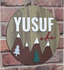 İsimli Kapı Süsü - Dağ Manzaralı, Erkek Bebek / Çocuk Odası ile Doğanın Huzurunu Minik Odanıza Taşıyın İsimli Kapı Süsü - Dağ Manzaralı, Erkek Bebek / Çocuk Odası ile Doğanın Huzurunu Minik Odanıza Taşıyın