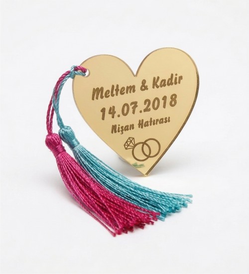 Ayna Pleksi Magnet - Kalp Şeklinde İsimli Tarihli ve Mesajlı - Şıklığıyla Göz Alan Unutulmaz Bir Hediye